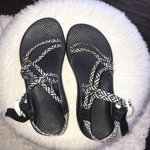 chacos